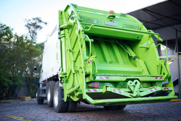 Best Trash Removal Near Me  in Eveleth, MN